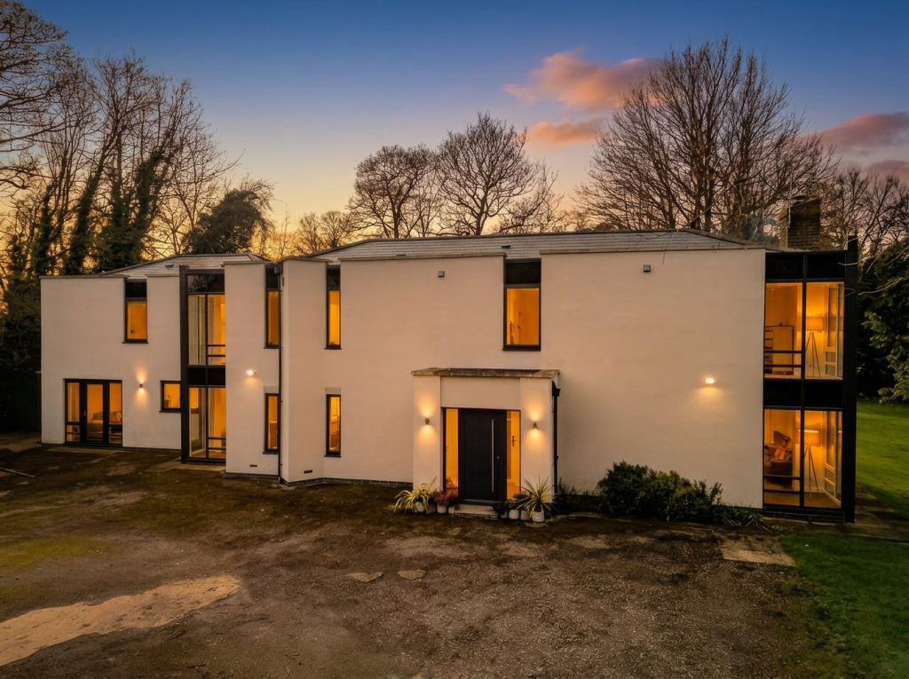 Main image of property: Chesterfield Road, Alfreton, DE55