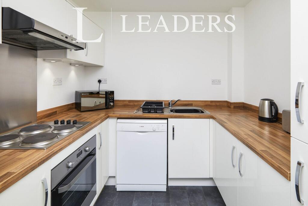 Apartment in Derby - View 2