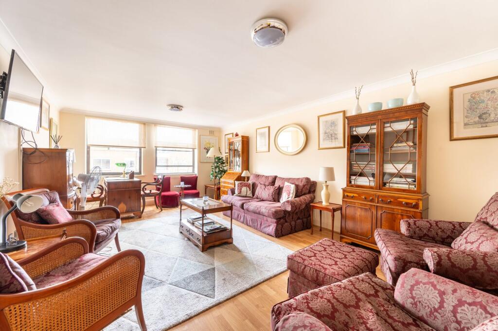 Apartment in London - View 2