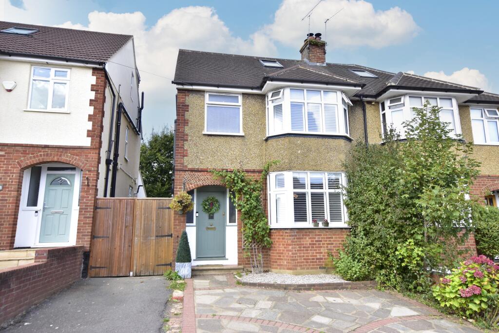 Main image of property: Oakleigh Drive, Croxley Green, WD3