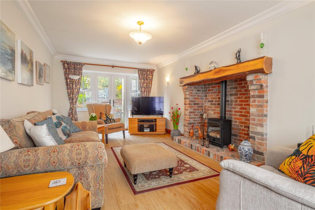 House in Dorchester - View 2
