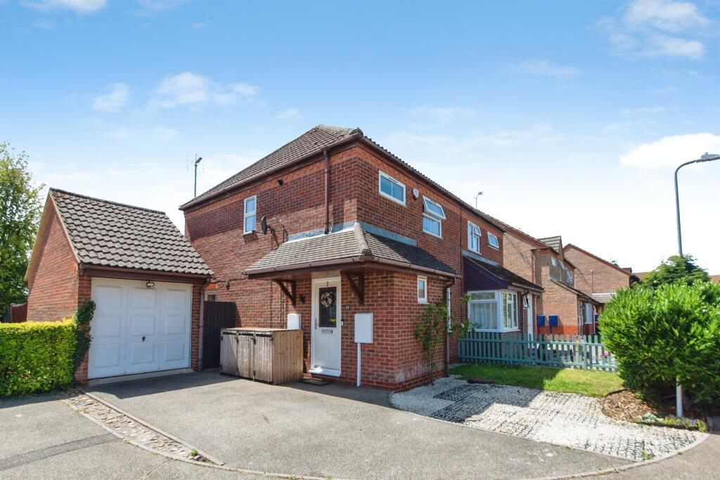 Main image of property: Bristol Way, Sleaford