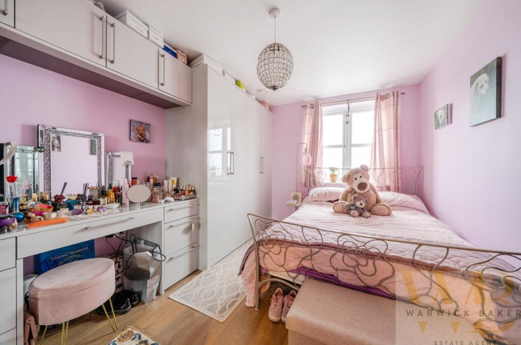 Apartment in Adur, Shoreham Beach, Kingston Buci - More