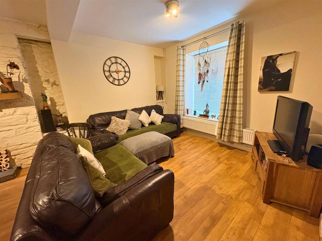 House in Swansea - View 4