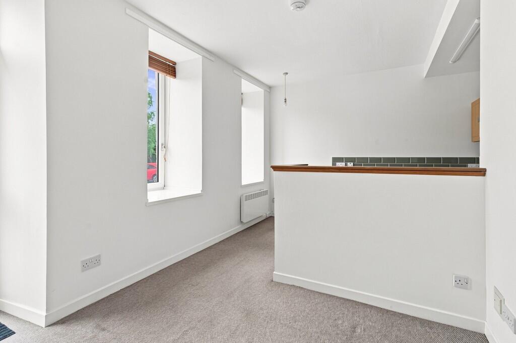 Apartment in Falkirk, Clackmannanshire - View 2