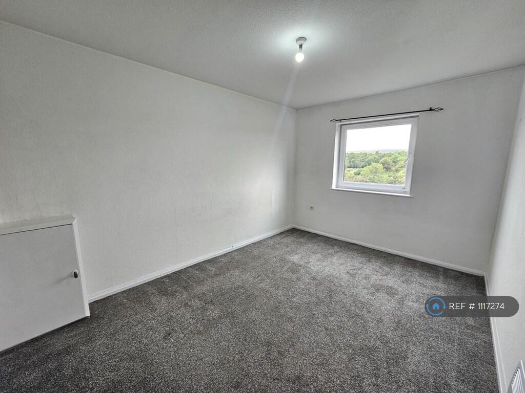 Blackshaw House, Bolton, BL3 photo 4