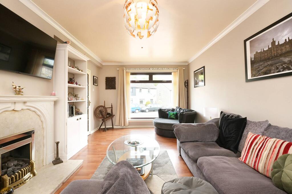 House in Brightons, Falkirk - View 5