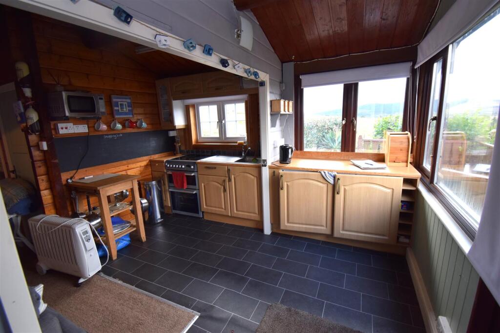 Trawsfynydd Holiday Village, Bronaber photo 5