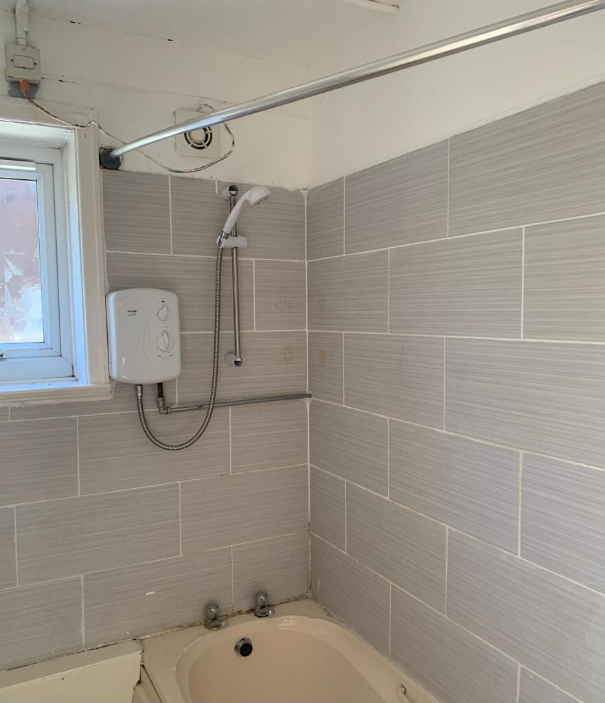 Apartment in Greater Manchester - View 6