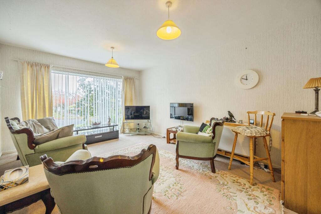 Highlea Circle, Balerno, EH14 photo 2