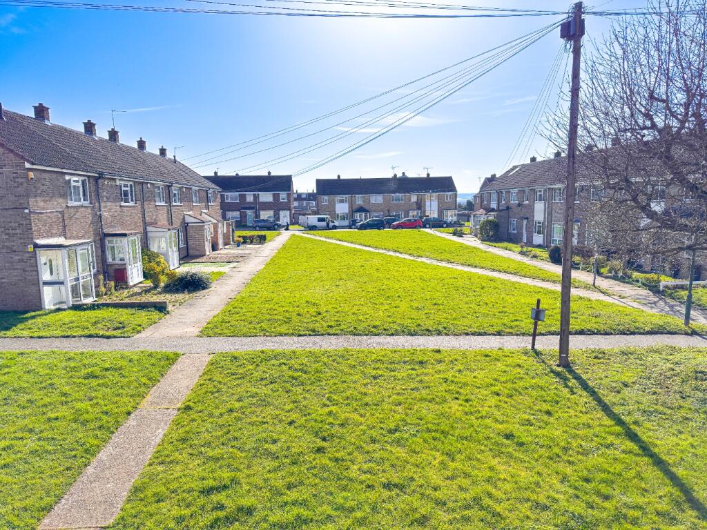 Apartment in Dartford, Kent - View 5