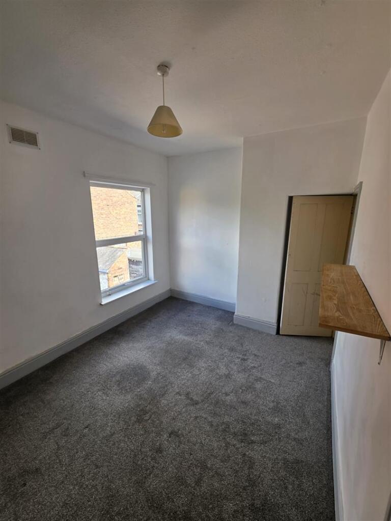 House in Hull - More