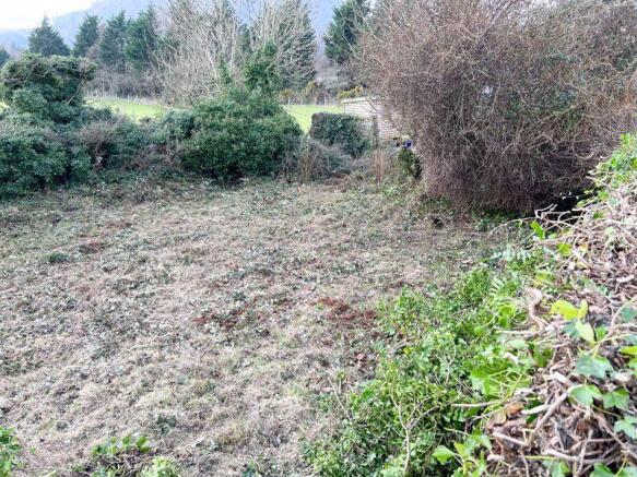 Plot, Ballacraine