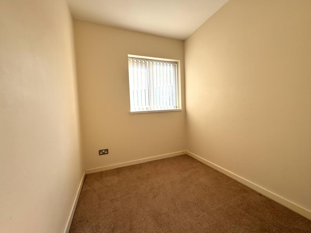 Additional image 31 of Haworth Road, Bradford, BD9