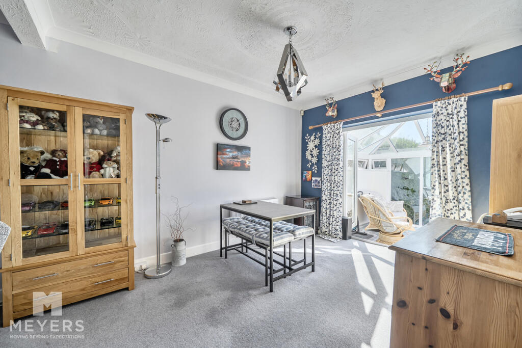 House in Poole, Alderney - More
