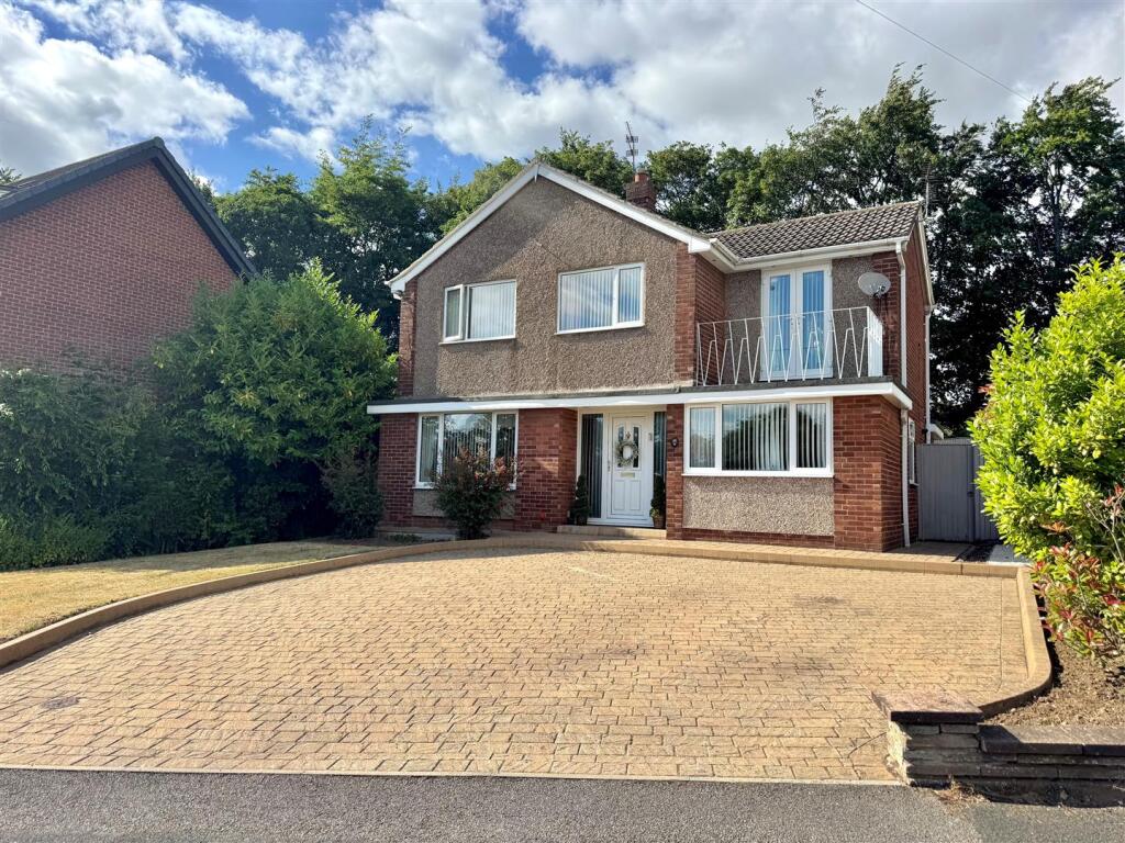 Main image of property: West Parklands Drive, North Ferriby