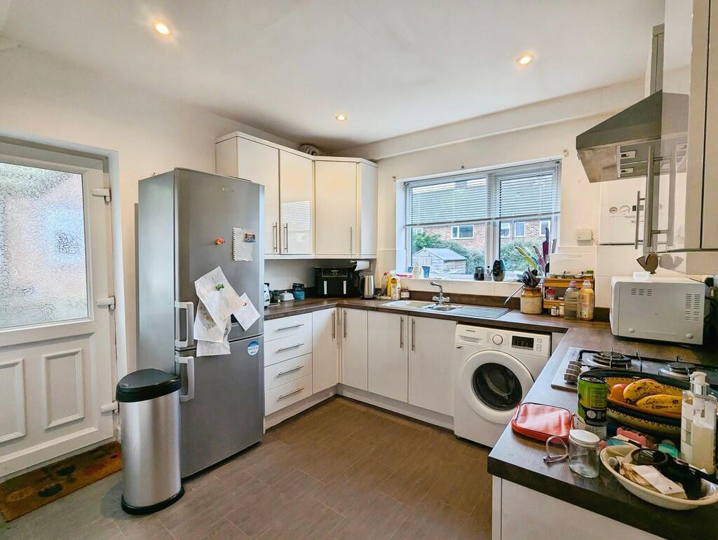 Ash Road, Harrogate - View 2
