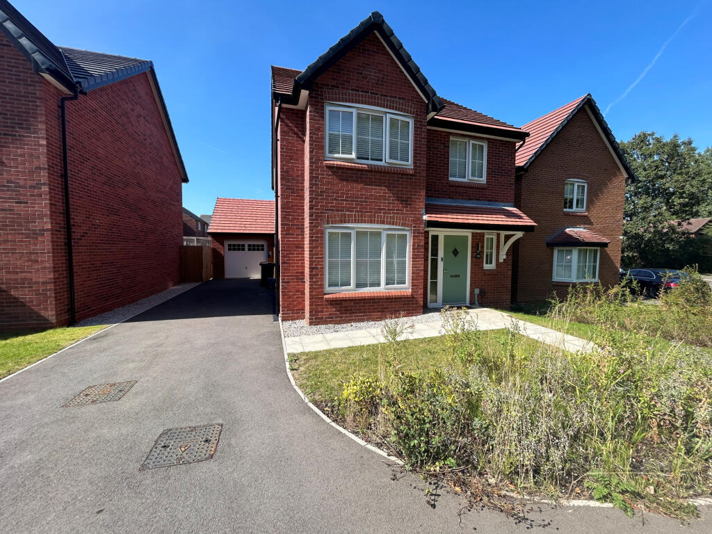 Iron Avenue, Ingol, Preston, PR2