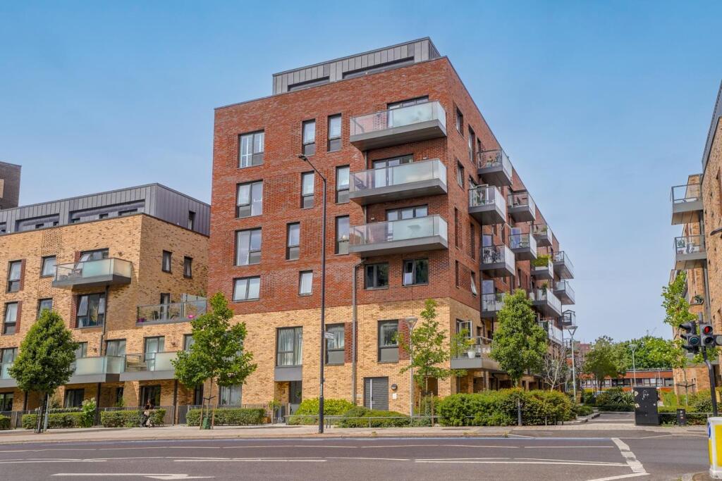 Main image of property: Cobden Walk, Peckham, London, SE15