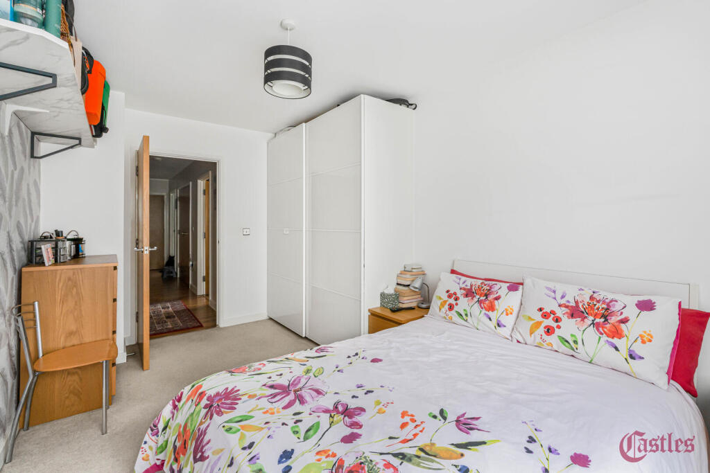 Apricot Court, Lily Way, Palmers Green N13 - More