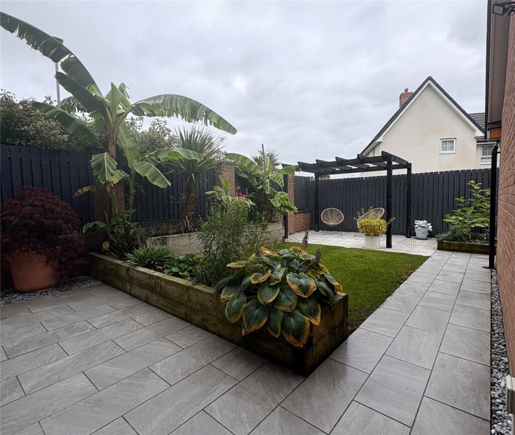 Garratt Road, Yarm, Durham, TS15 photo 2