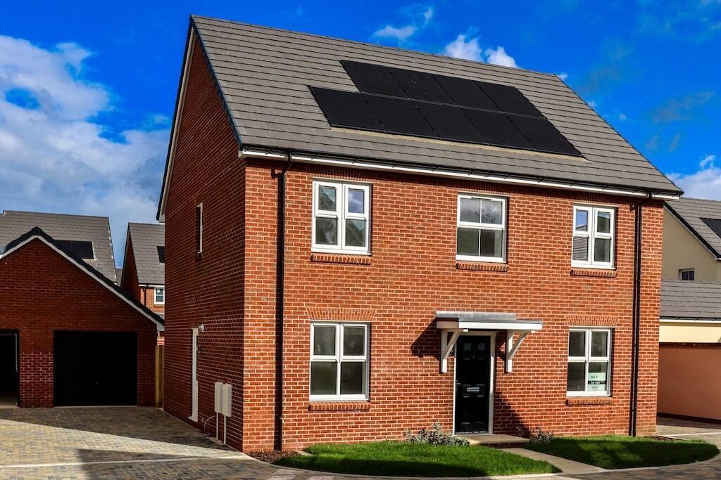 Main image of property: Chivenor Cross, Braunton,
North Devon,
EX31 4BN