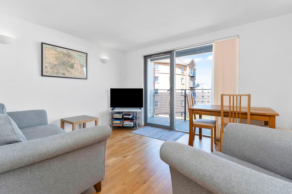 Apartment in Edinburgh - View 3