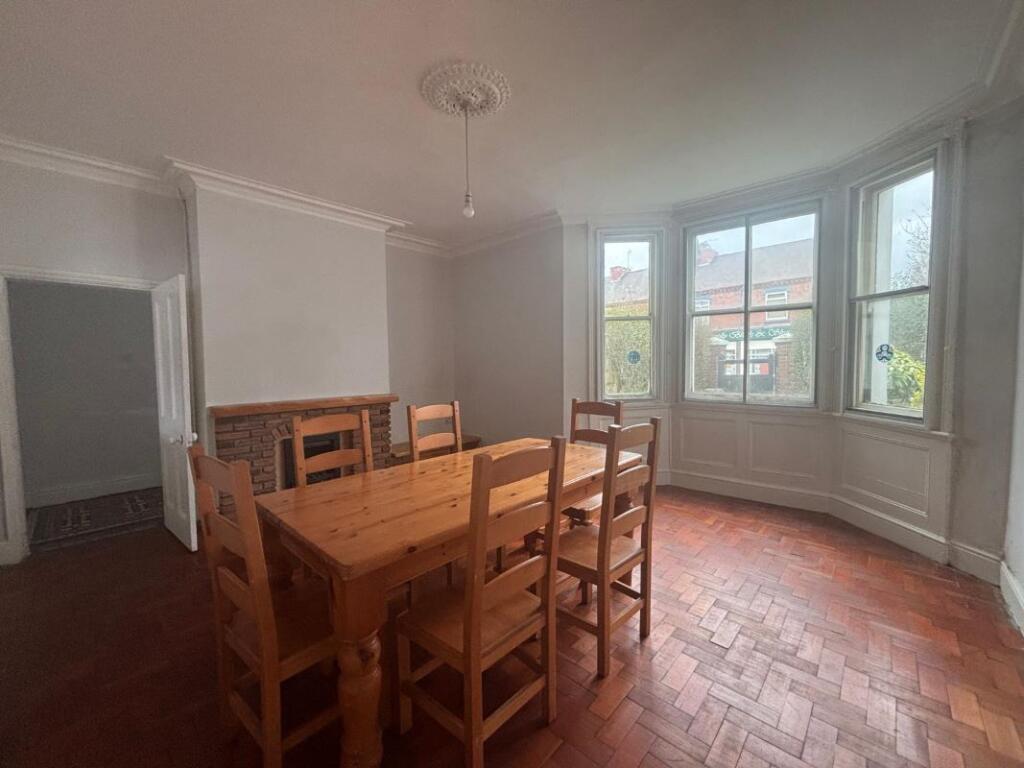 463 Hartshill Road, Stoke-on-Trent, Staffordshire, ST4 6AA photo 3