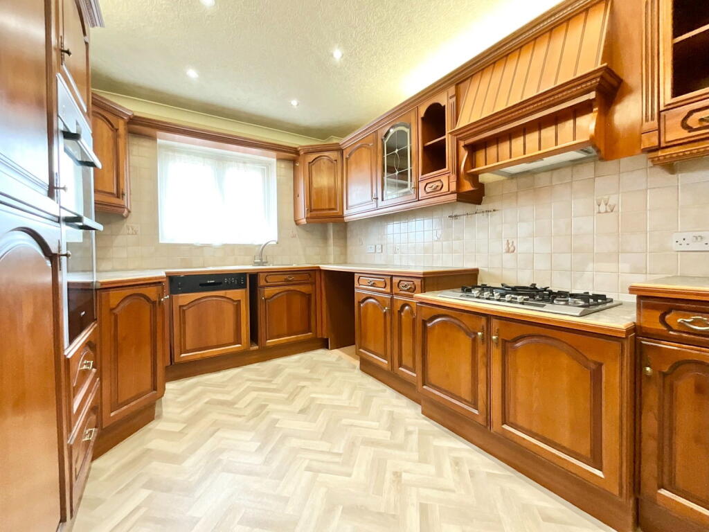 Apartment in Preston - More