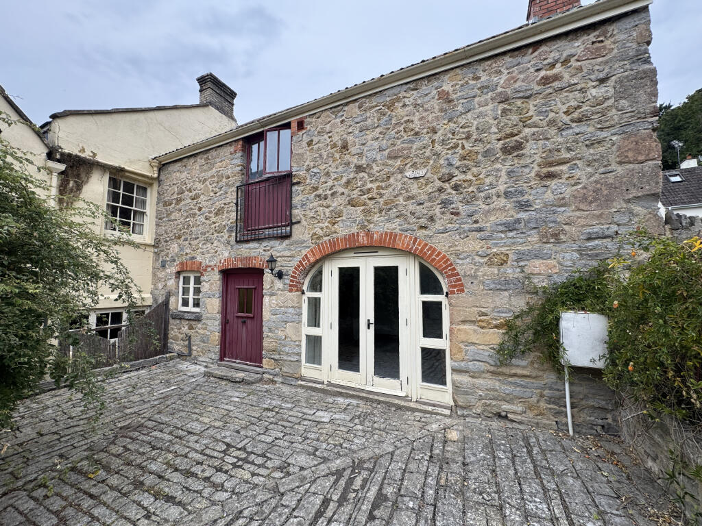 Main image of property: The Coach House, Bove Town, Glastonbury, Somerset