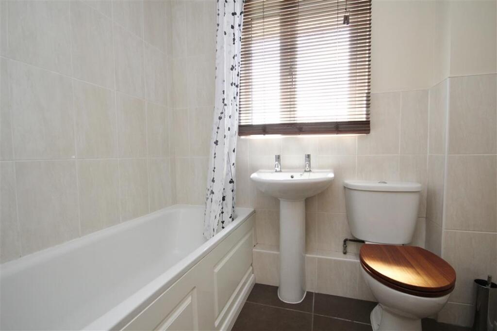 Broad Hinton, Twyford, Reading, Reading, Berkshire, RG10 - View 3