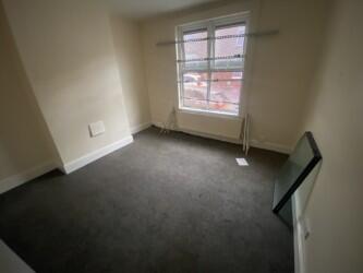 97 Ellerton Road, Sheffield, South Yorkshire S5 6UF photo 4