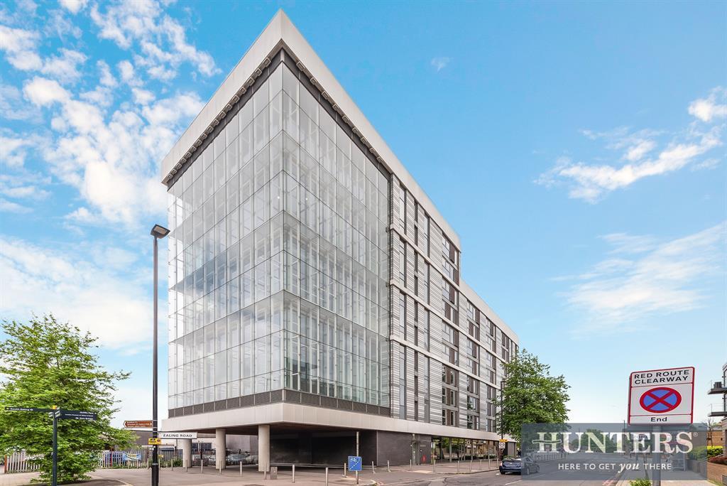 Main image of property: Ealing Road, Brentford, TW8