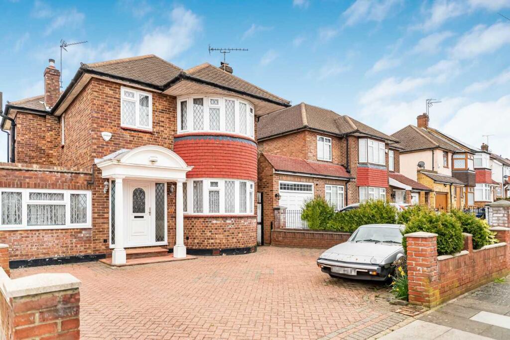 Main image of property: Mount Pleasant, Cockfosters, EN4