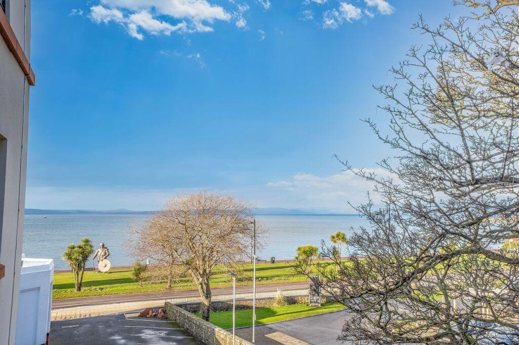 30 Cumbrae Court, Largs, KA30 8LG photo 3