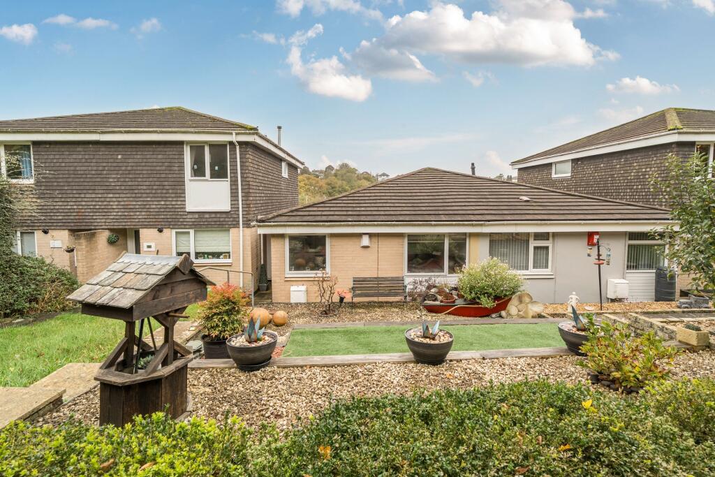 2-bed house on Downfield Drive, PL7, £210,000