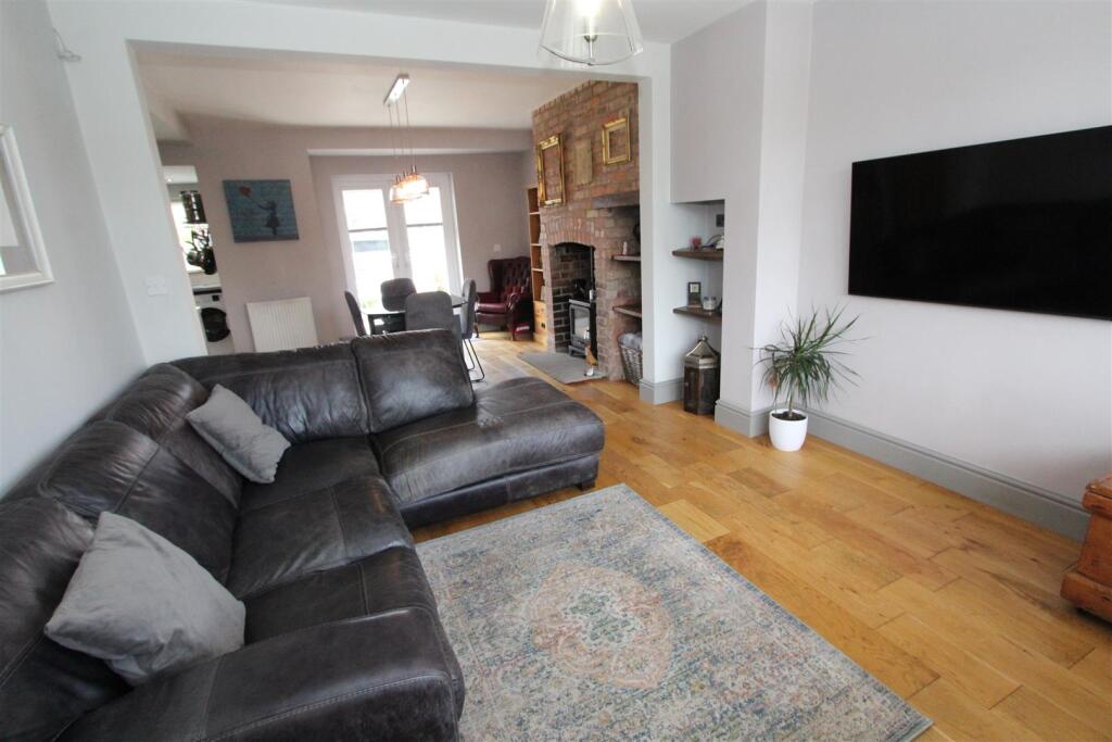 Smith Drive, Warrington photo 2