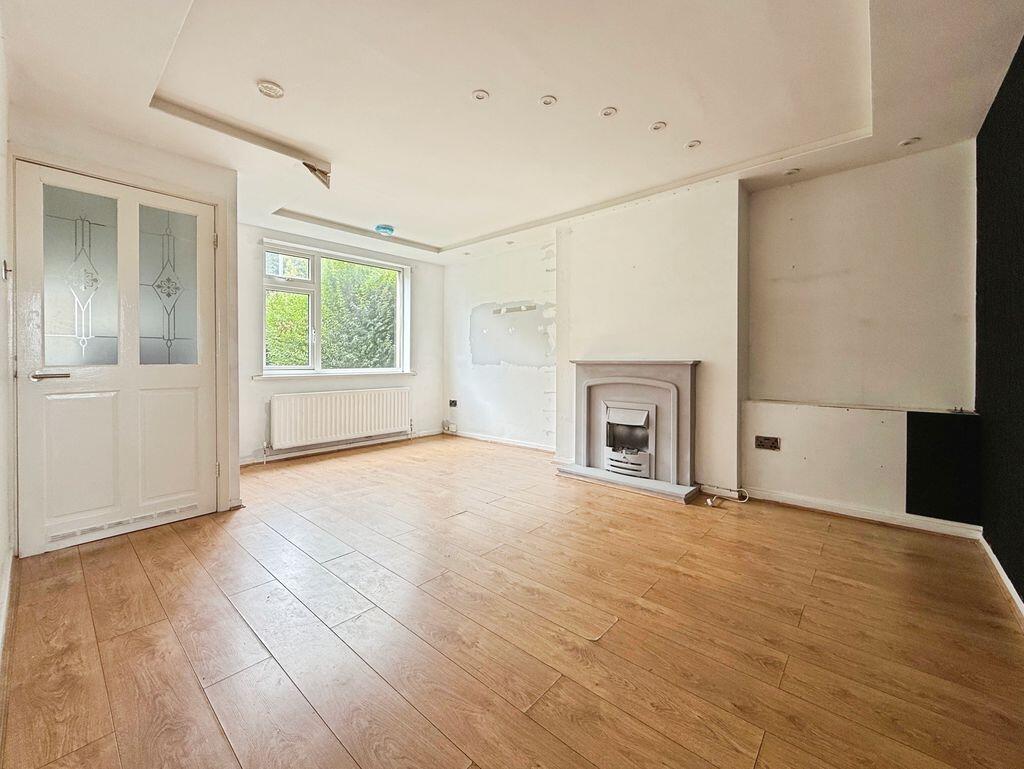 Apartment in Newcastle upon Tyne - View 3