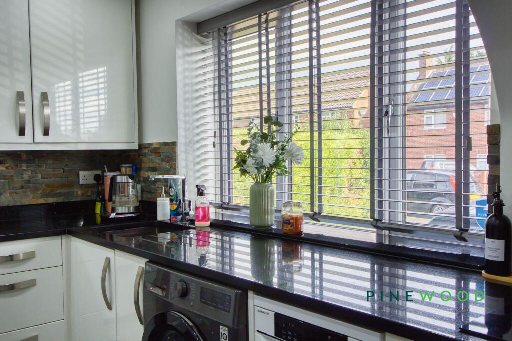 House in North East Derbyshire, Calow - More