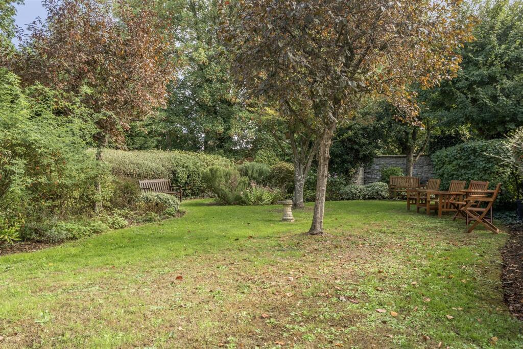 Bath Road, Keynsham, Bristol photo 5