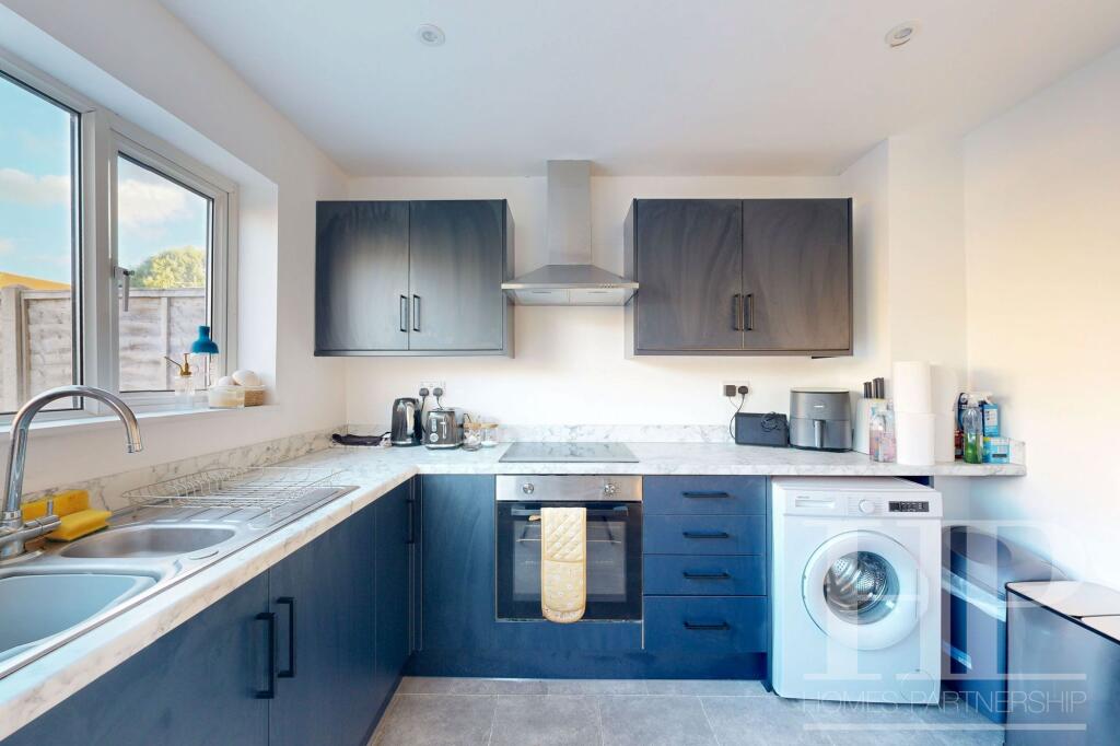 House in Redhill - View 5