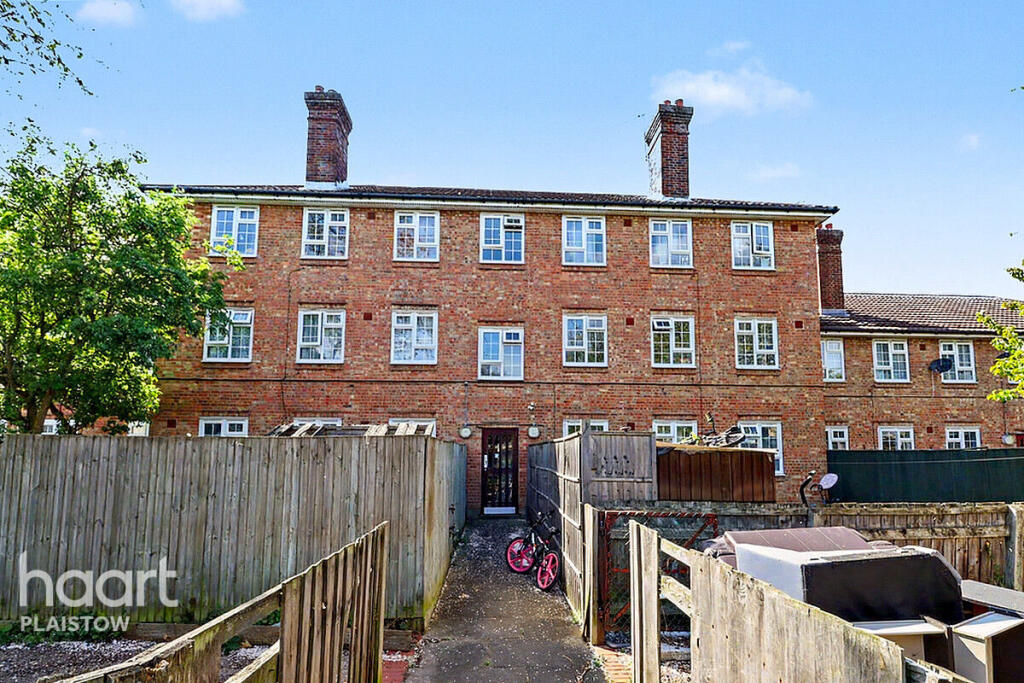 Prince Regent Lane Plaistow, London - View 5