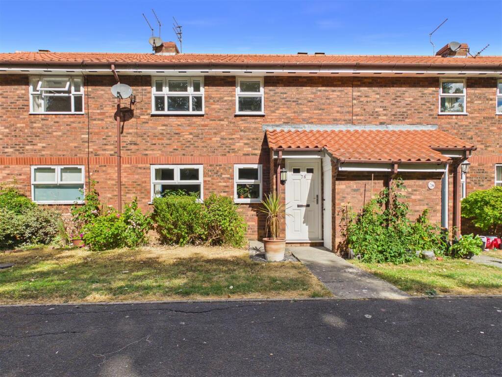 Main image of property: Minster Avenue, Beverley