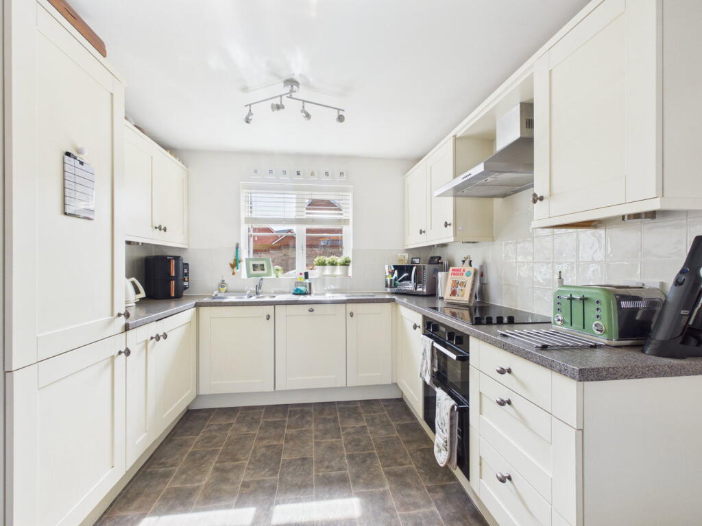 House in Exeter - View 4