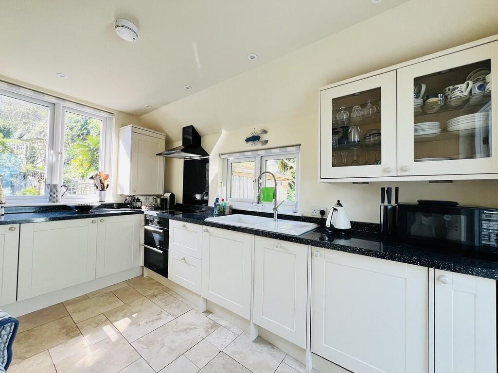 House in Truro - View 5