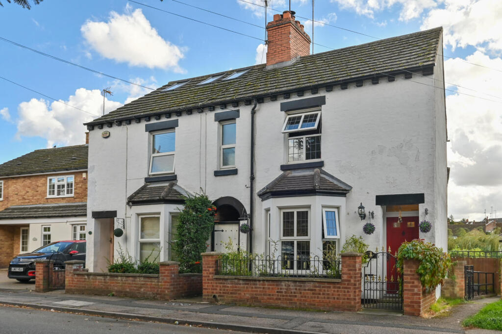 House in Finedon, North Northamptonshire