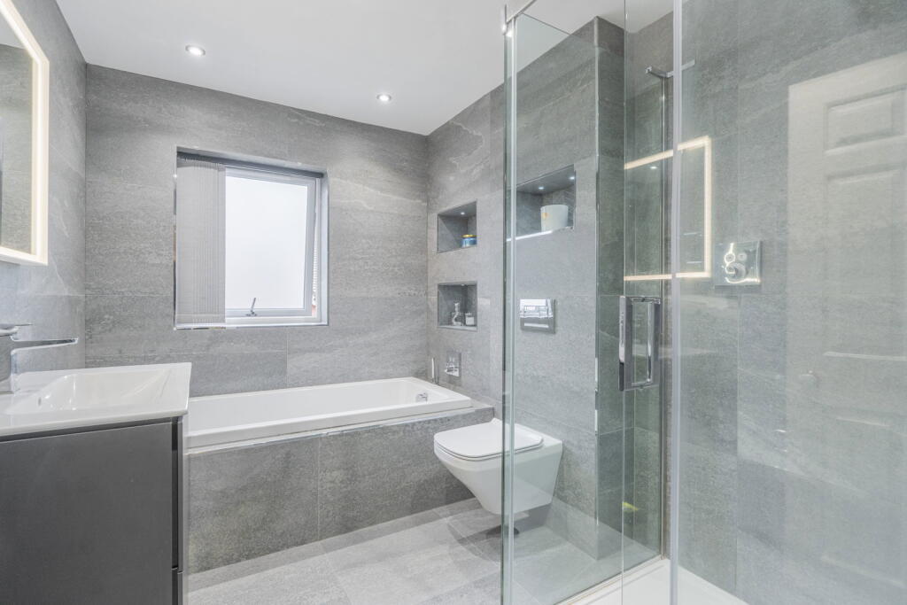 Additional image 45 of Merriemont Drive, Barnt Green, Birmingham, B45 8QZ