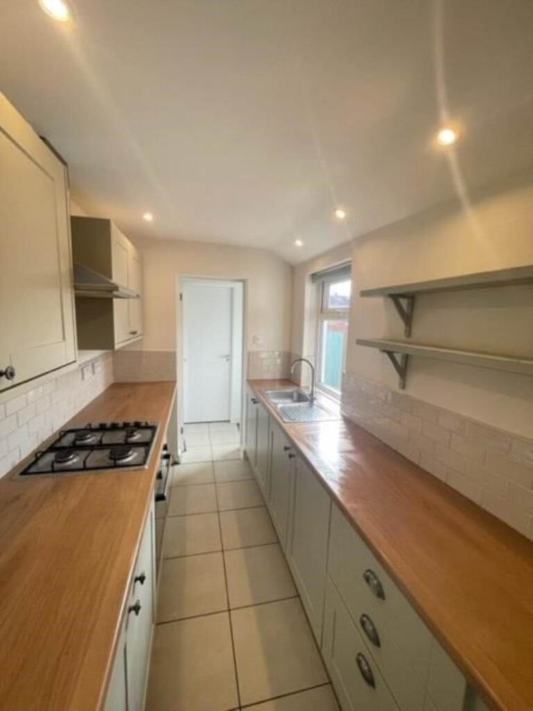 House in Sutton Coldfield, Wylde Green - View 3