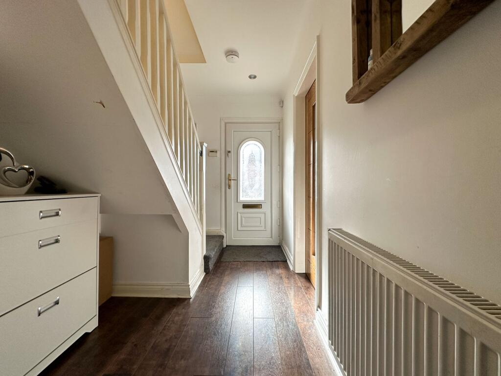 House in Pensby, Liverpool City Region - View 5