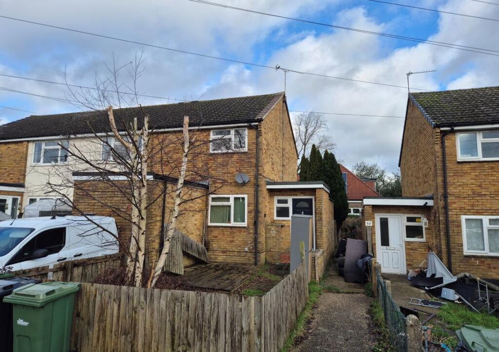 Main image of property: 48 Rival Moor Road, Petersfield, Hampshire, GU31 4HD